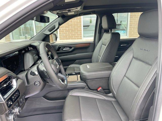 new 2025 GMC Yukon car, priced at $91,940