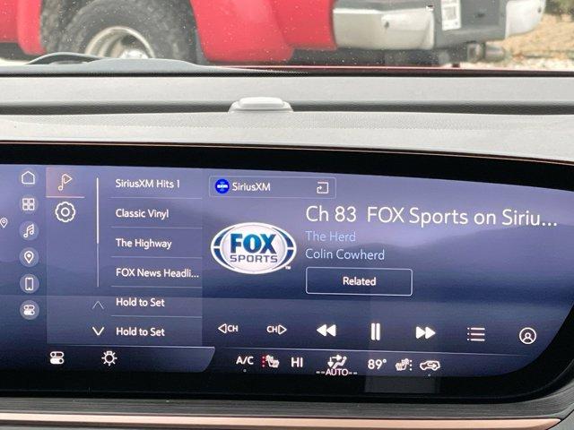 new 2025 Buick Envision car, priced at $40,735