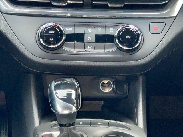 new 2025 Buick Envista car, priced at $25,980