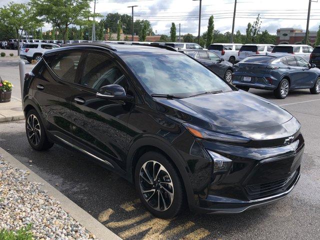 used 2022 Chevrolet Bolt EUV car, priced at $23,998