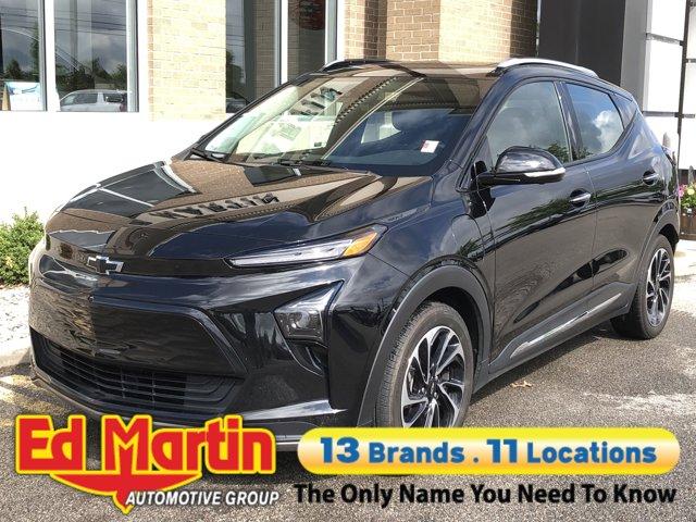 used 2022 Chevrolet Bolt EUV car, priced at $23,998