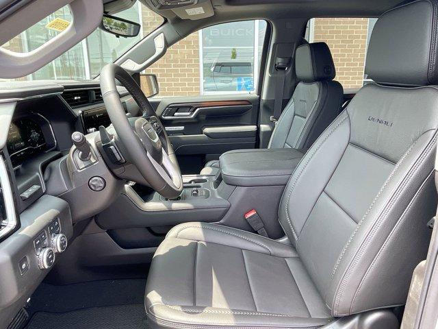 new 2025 GMC Sierra 1500 car, priced at $69,600