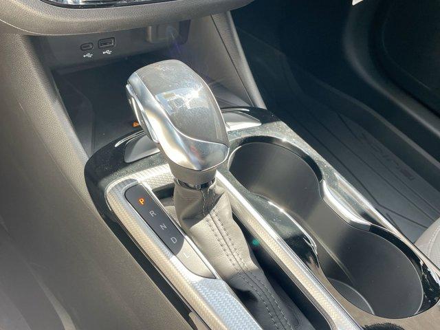 new 2025 Buick Envista car, priced at $30,085