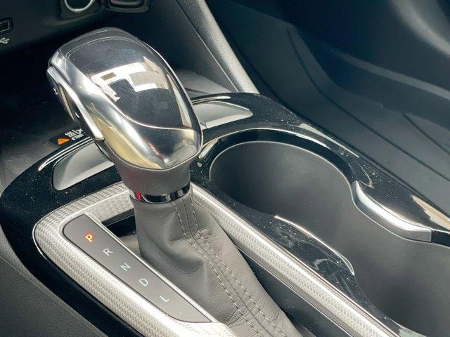new 2025 Buick Envista car, priced at $29,985