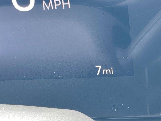 new 2025 Buick Envista car, priced at $29,985
