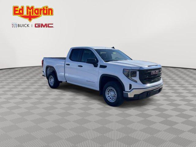 new 2025 GMC Sierra 1500 car, priced at $40,645