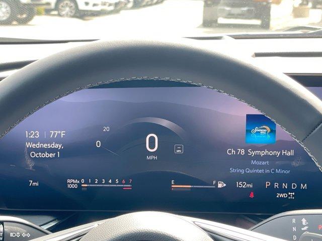 new 2025 Buick Envision car, priced at $44,085