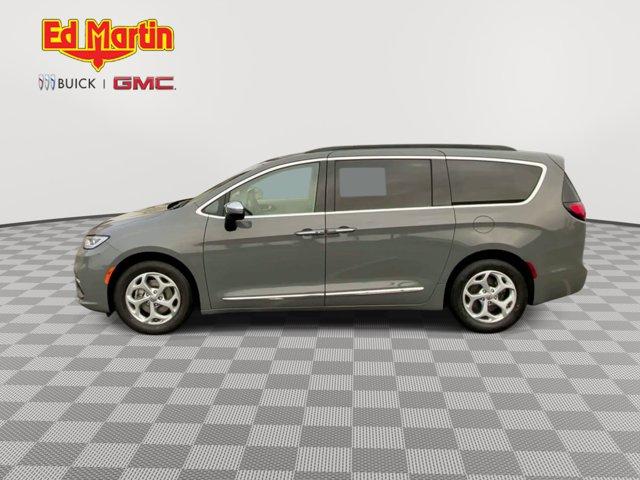 used 2023 Chrysler Pacifica car, priced at $31,885