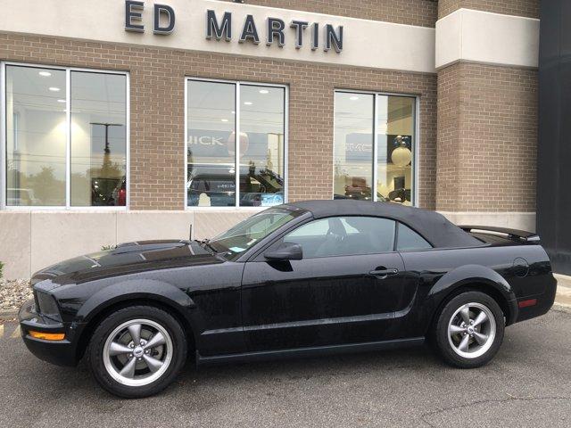 used 2006 Ford Mustang car, priced at $12,998