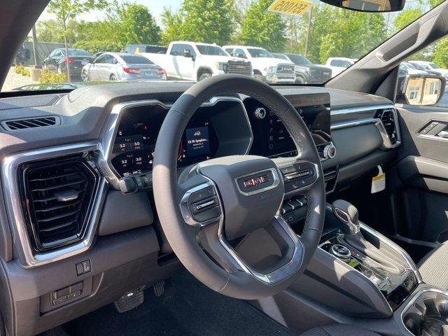 new 2025 GMC Canyon car, priced at $44,635