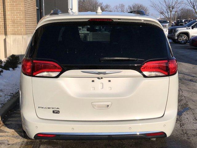 used 2020 Chrysler Pacifica car, priced at $13,734