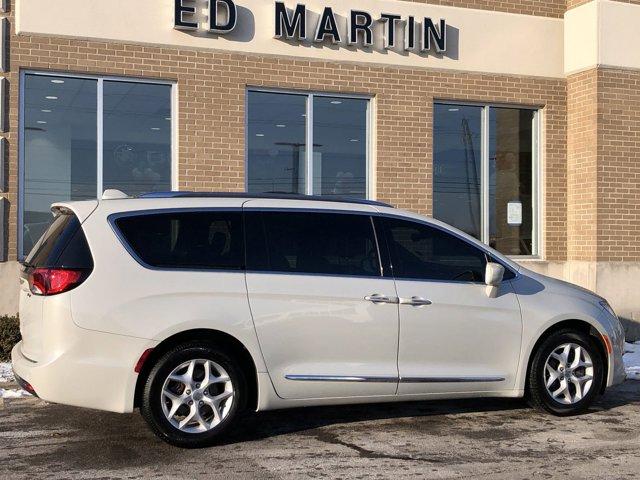 used 2020 Chrysler Pacifica car, priced at $13,734