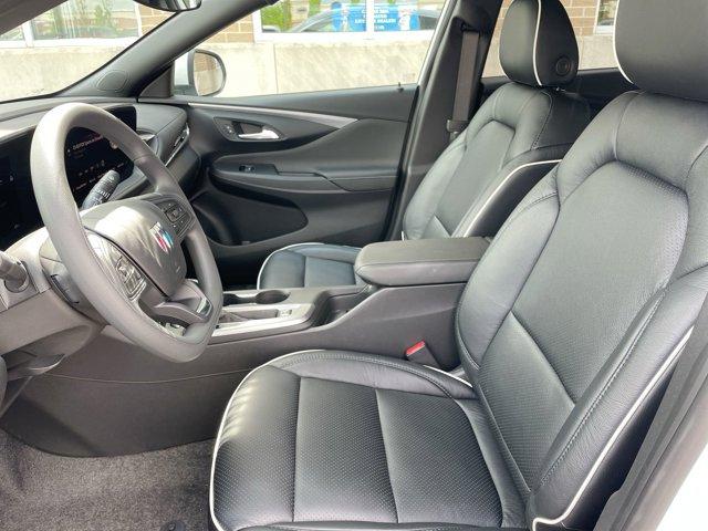 new 2025 Buick Envista car, priced at $23,735