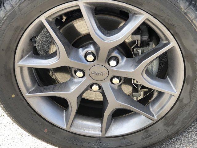 used 2021 Jeep Grand Cherokee car, priced at $26,468