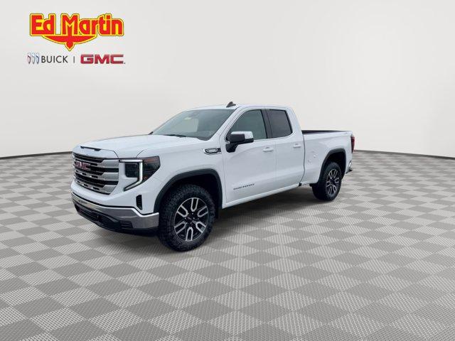 new 2025 GMC Sierra 1500 car, priced at $54,494