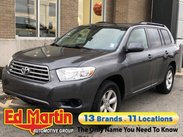 used 2010 Toyota Highlander car, priced at $8,590