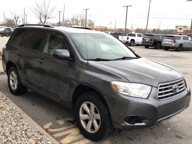 used 2010 Toyota Highlander car, priced at $8,590