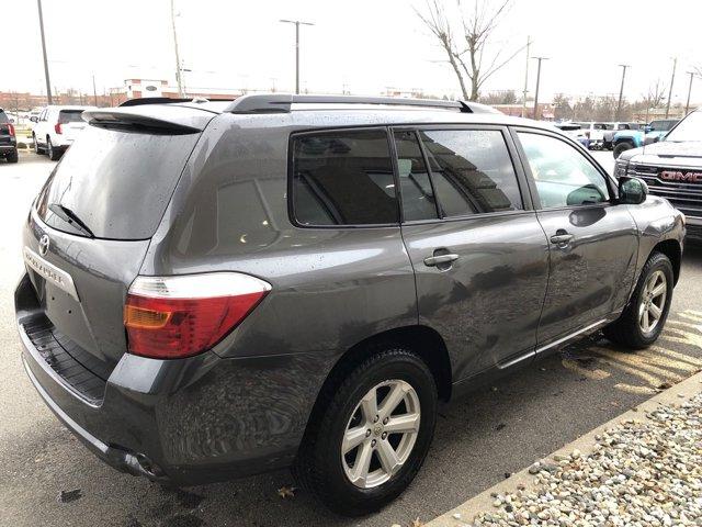 used 2010 Toyota Highlander car, priced at $8,590