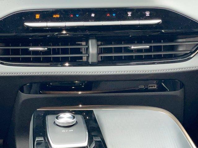 new 2025 Buick Enclave car, priced at $63,370
