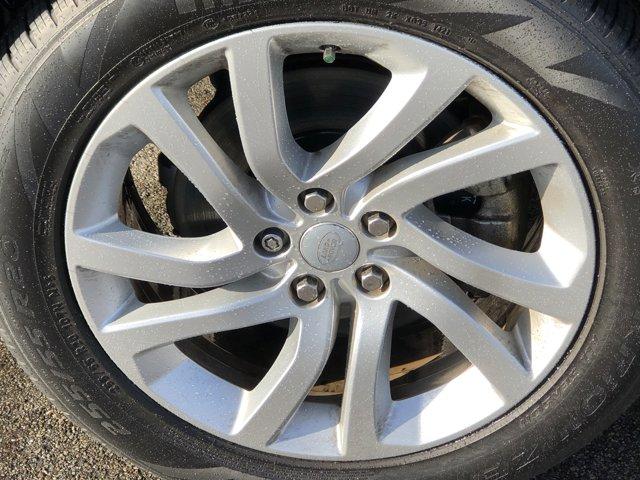 used 2019 Land Rover Discovery car, priced at $25,792