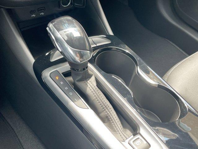 new 2025 Buick Envista car, priced at $25,945