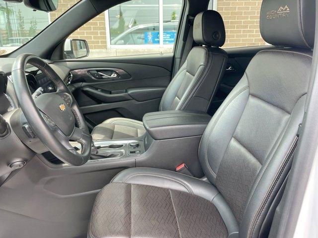 used 2023 Chevrolet Traverse car, priced at $40,500