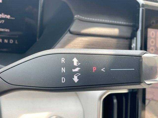 new 2025 GMC Acadia car, priced at $63,060