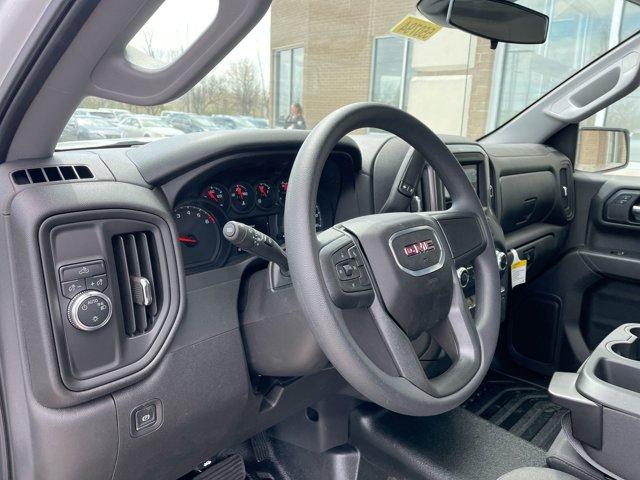 new 2025 GMC Sierra 1500 car, priced at $31,060