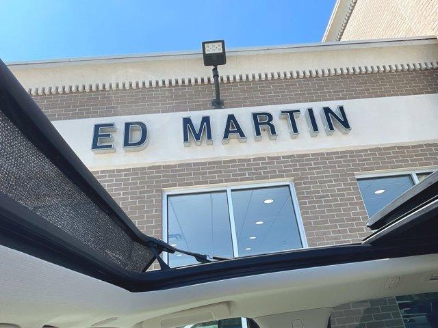 used 2023 GMC Yukon XL car, priced at $61,922