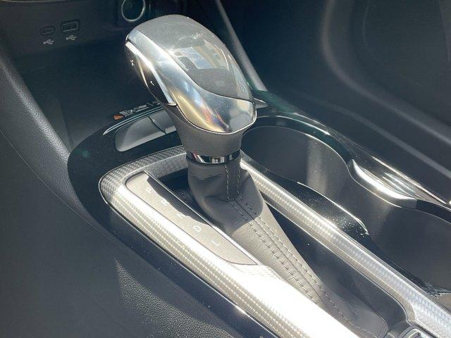 new 2025 Buick Envista car, priced at $29,585