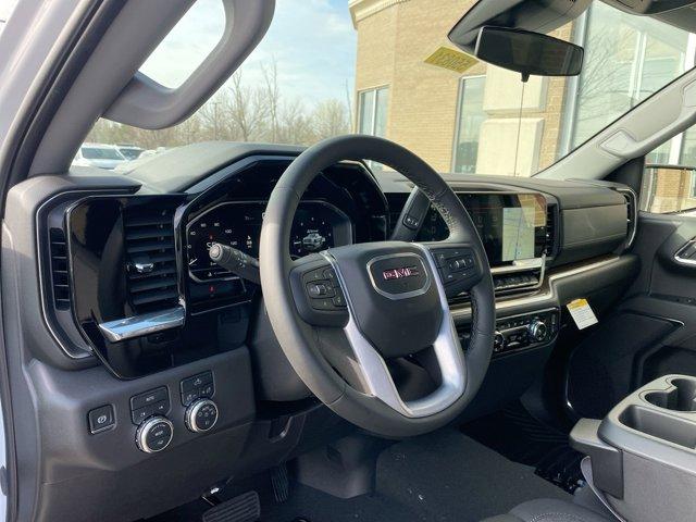 new 2025 GMC Sierra 1500 car, priced at $49,340