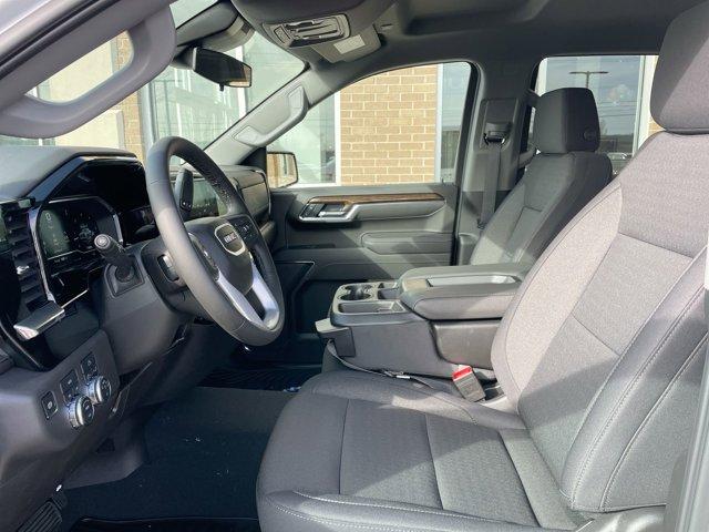 new 2025 GMC Sierra 1500 car, priced at $49,340
