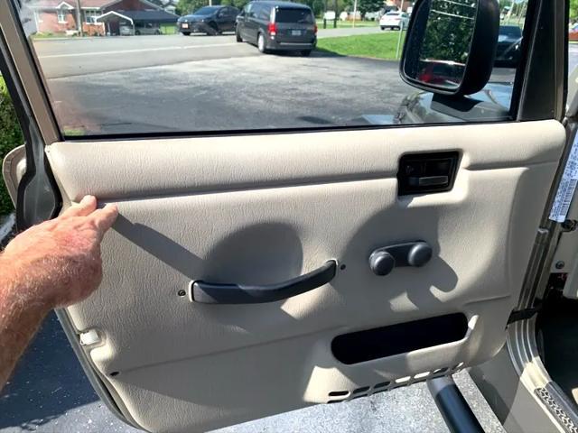 used 2004 Jeep Wrangler car, priced at $13,400