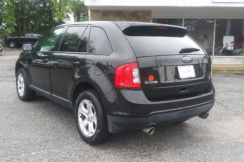 used 2013 Ford Edge car, priced at $11,000