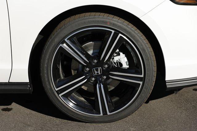 new 2025 Honda Accord Hybrid car, priced at $32,755