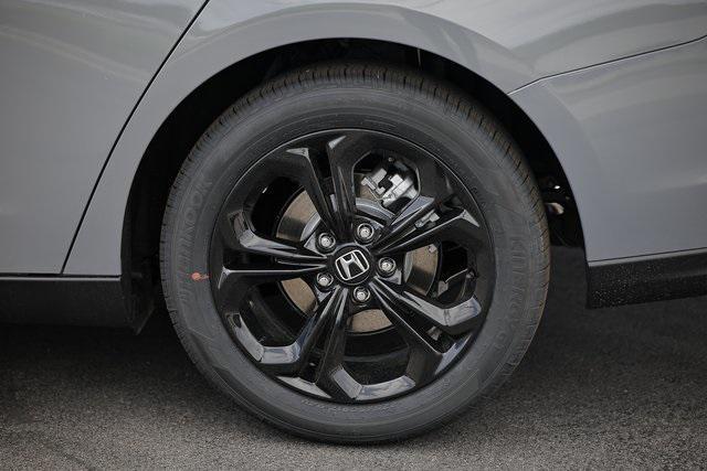 new 2025 Honda Accord car, priced at $30,906