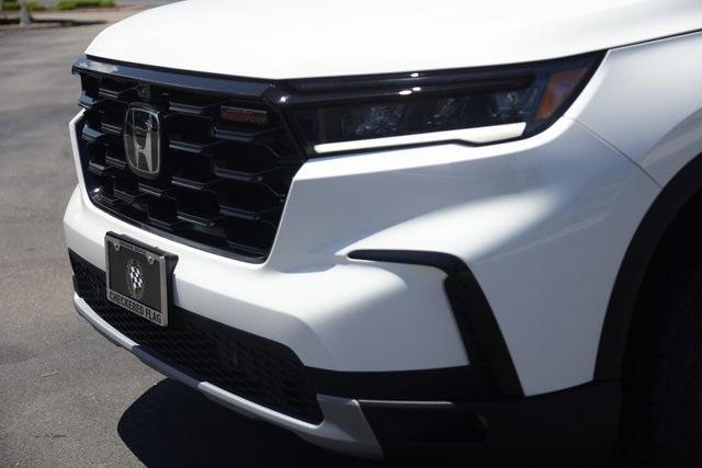 new 2025 Honda Pilot car, priced at $50,450