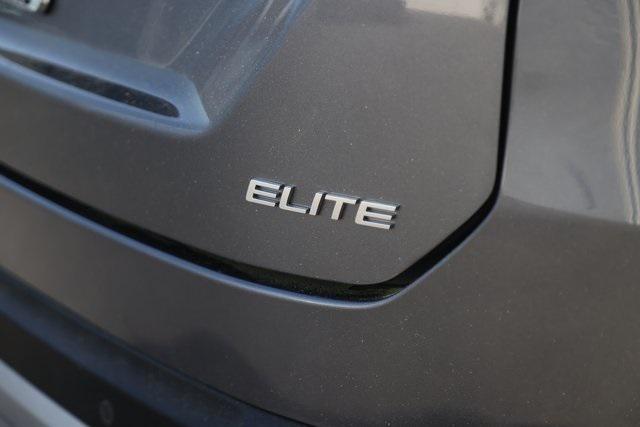 used 2025 Honda Pilot car, priced at $51,297