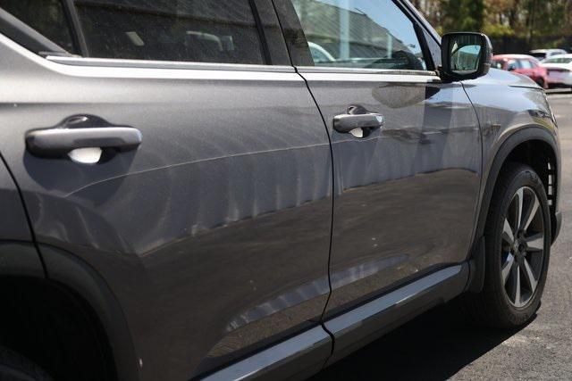 used 2025 Honda Pilot car, priced at $51,297