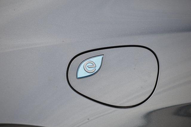 used 2021 Chrysler Pacifica Hybrid car, priced at $23,953