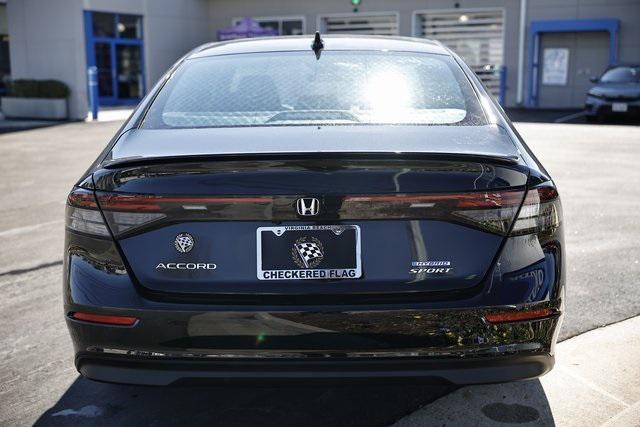 new 2025 Honda Accord Hybrid car, priced at $33,205