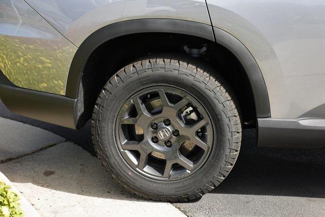 new 2025 Honda Pilot car, priced at $48,688