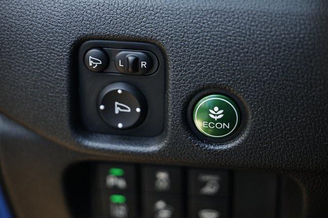 used 2025 Honda Ridgeline car, priced at $40,321