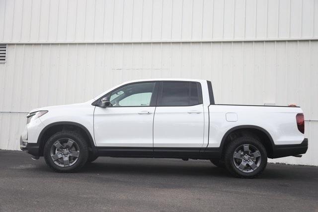 new 2024 Honda Ridgeline car, priced at $44,890