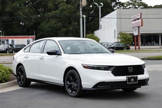 new 2025 Honda Accord car, priced at $30,306