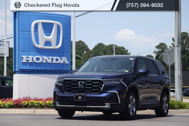 new 2025 Honda Pilot car, priced at $44,250