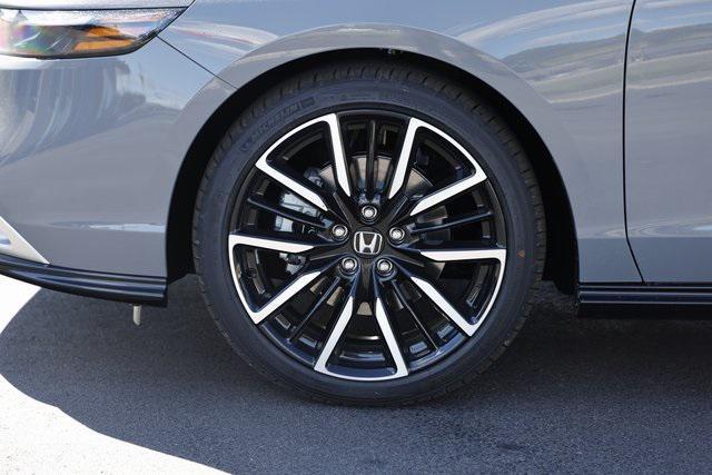 new 2025 Honda Accord Hybrid car, priced at $38,450