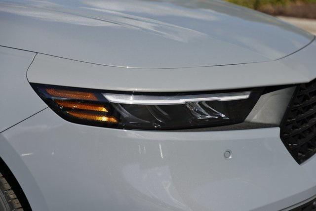 new 2025 Honda Accord Hybrid car, priced at $38,450