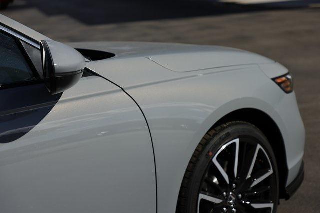 new 2025 Honda Accord Hybrid car, priced at $38,450