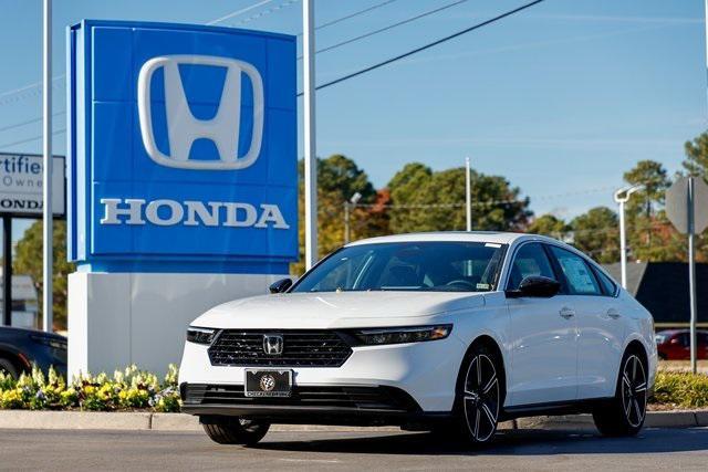 new 2025 Honda Accord Hybrid car, priced at $34,322